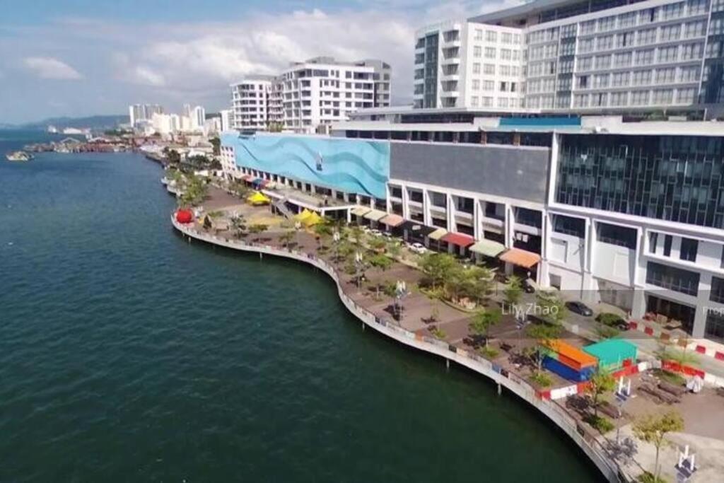 Beside Imago City Centre Soho Private Room By Wj Homestay Kota Kinabalu Exterior photo