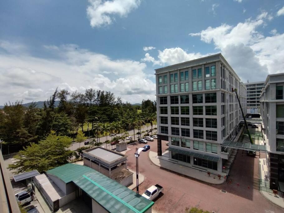 Beside Imago City Centre Soho Private Room By Wj Homestay Kota Kinabalu Exterior photo